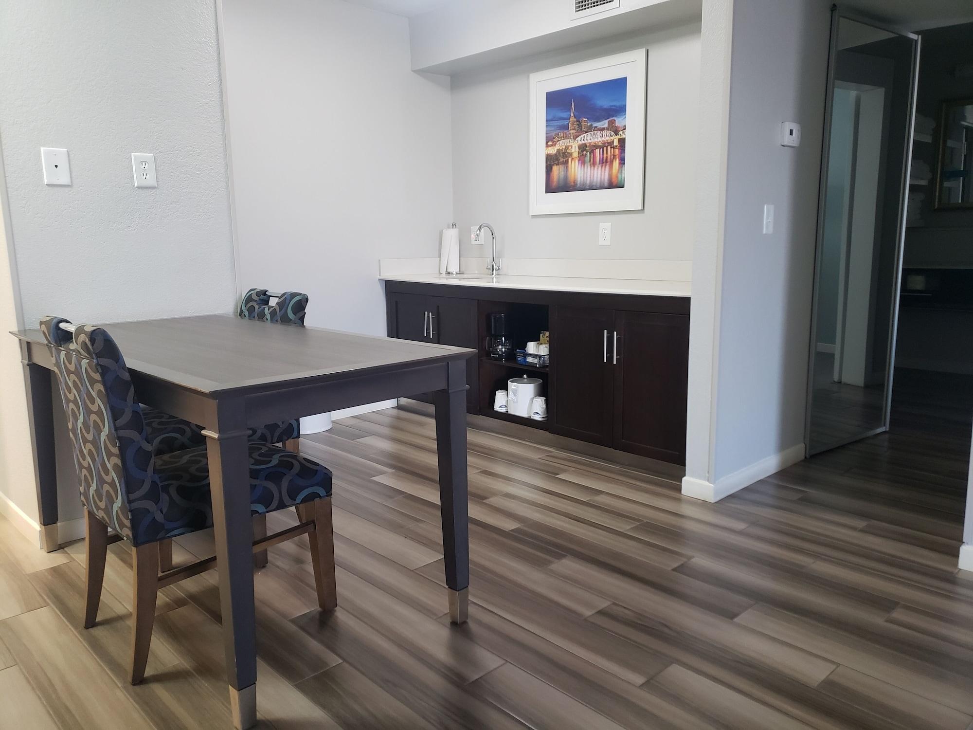 Hampton Inn & Suites Nashville-Airport Εξωτερικό φωτογραφία