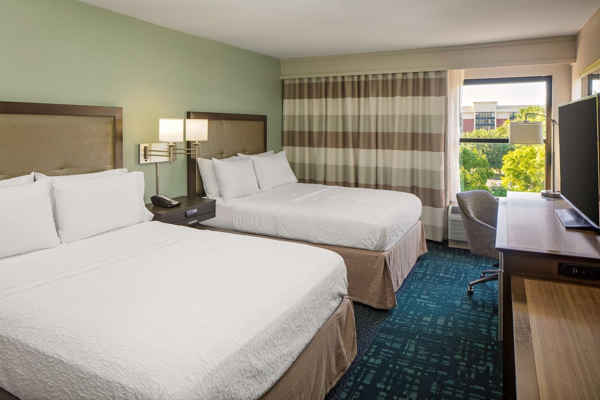 Hampton Inn & Suites Nashville-Airport Εξωτερικό φωτογραφία