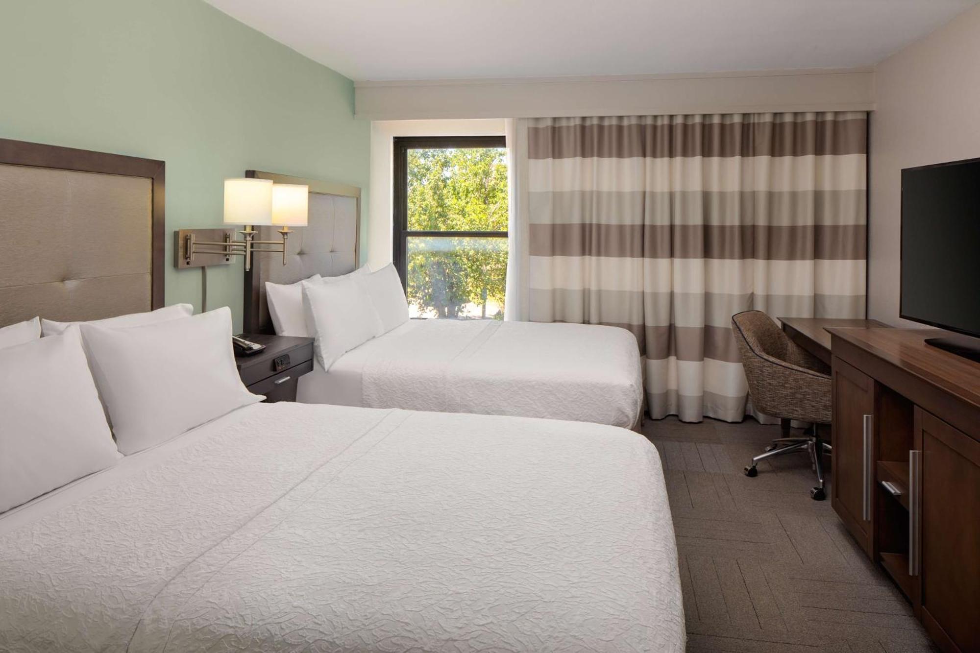 Hampton Inn & Suites Nashville-Airport Εξωτερικό φωτογραφία