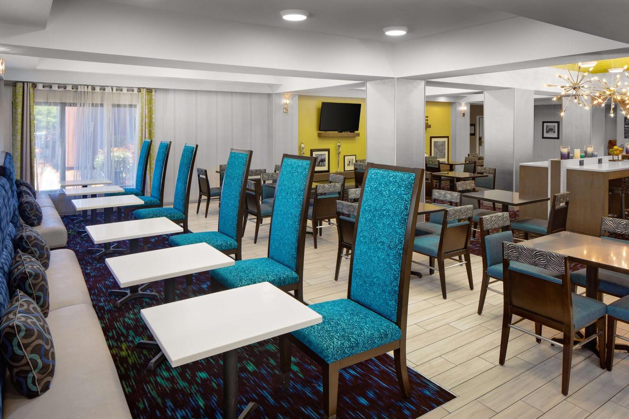Hampton Inn & Suites Nashville-Airport Εξωτερικό φωτογραφία